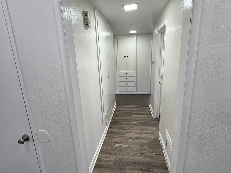 124 W Manfield St — Photo 7