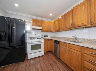 47 Ketchum Ave, Hicksville, NY