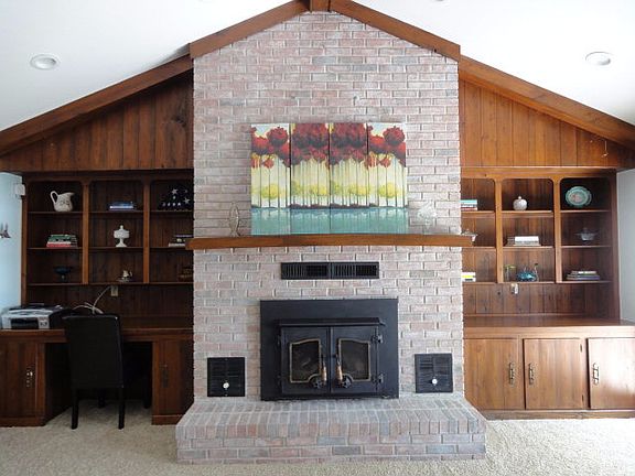Gas Fireplace with Brick