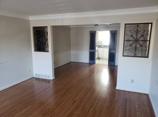 1936 Gardiner Ln APT 1, Louisville, KY