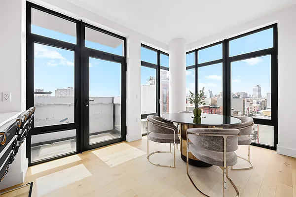 Rented by Nooklyn NYC LLC | media 49