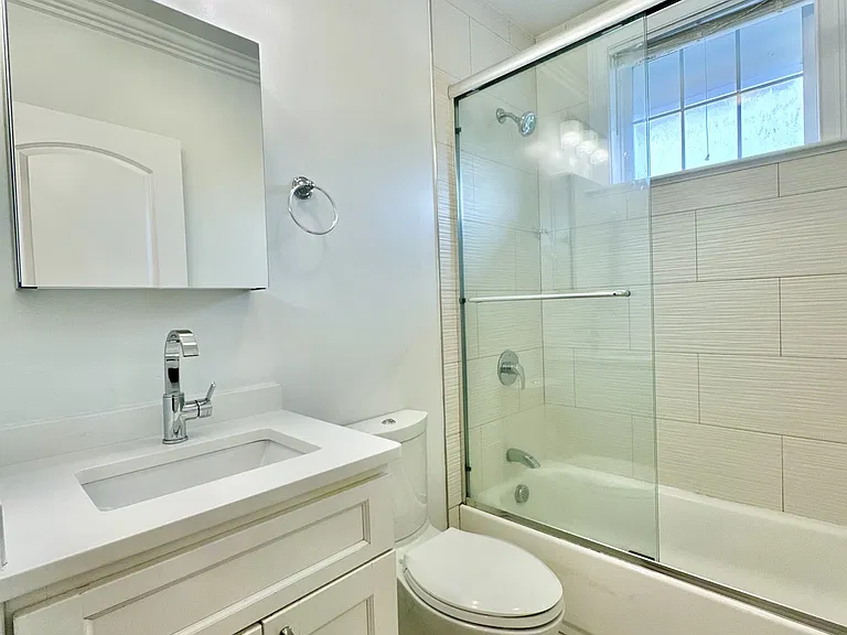 3411 Washington St #3 — Photo 5