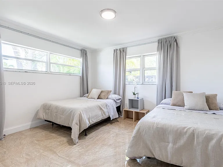 1430 Stillwater Dr — Photo 35