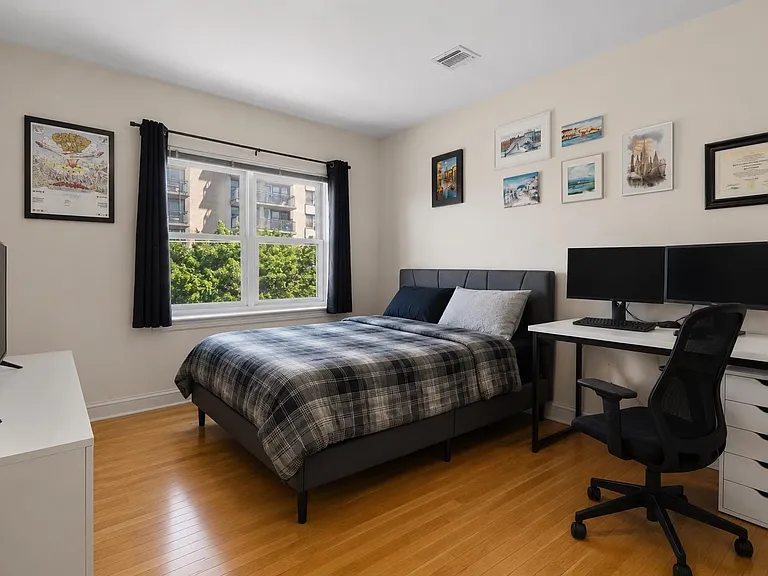 218 Jackson St #7 — Photo 27