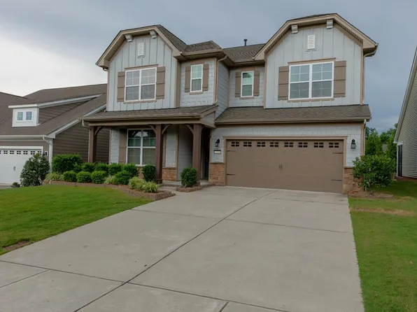 1310 Middlecrest Dr NW, Concord, NC 28027
