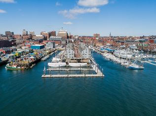 306 Chandlers Wharf #306, Portland, ME 04101