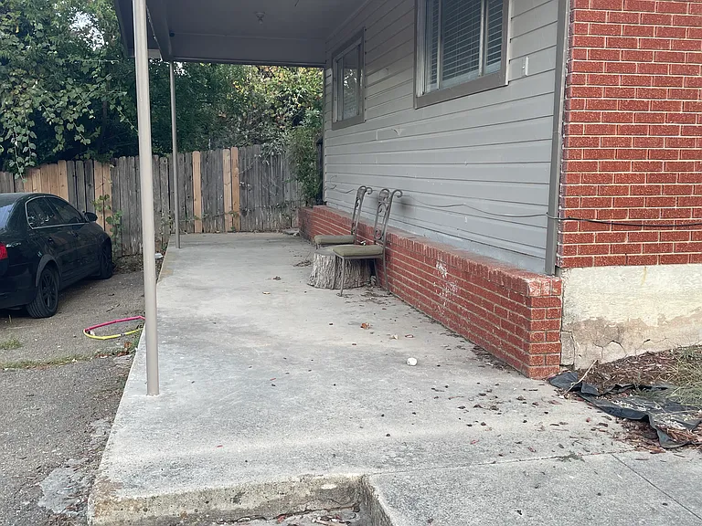 1811 Nathan Dr #B — Photo 14