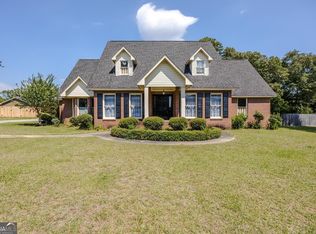 206 Ridge Cir, Dublin, GA 31021