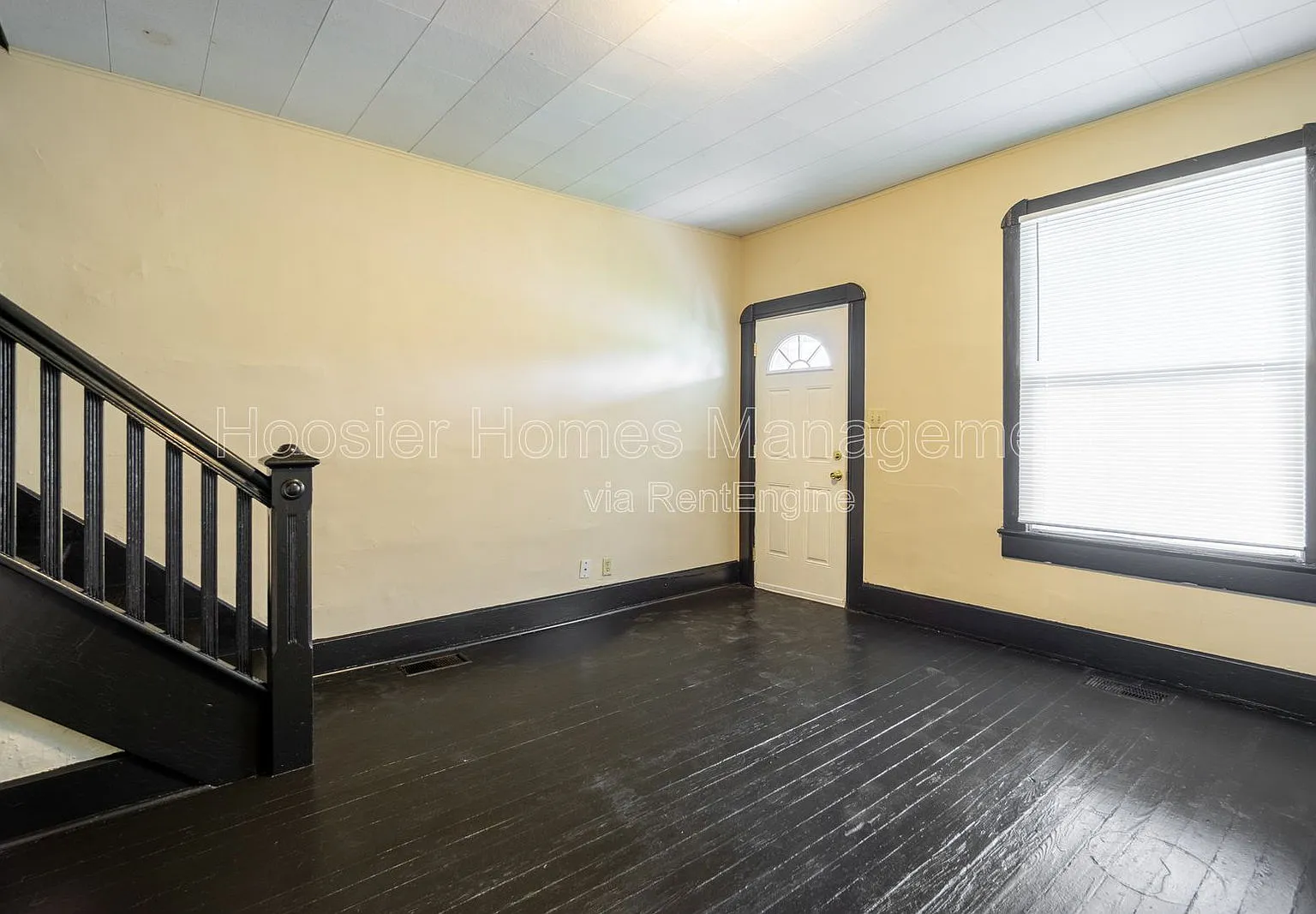 2 bed, 1.0 bath, 1048 sqft, $875 — Photo 3