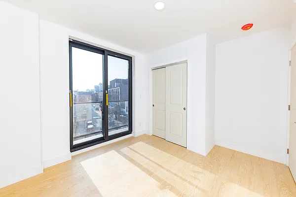 Rented by Oxford Property Group | media 6