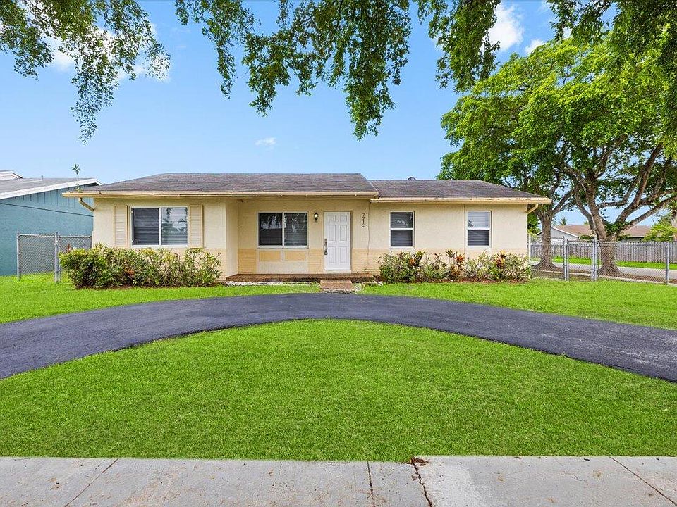 1st image of 7712 SW 7TH Street