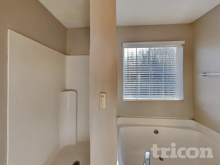40 Deadwood Ln — Photo 8
