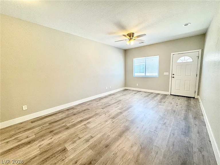 1390 Ogallala St #4 — Photo 4