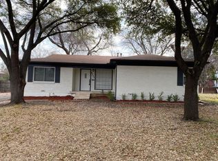 4753 Lowell Ln, Fort Worth, TX 76133