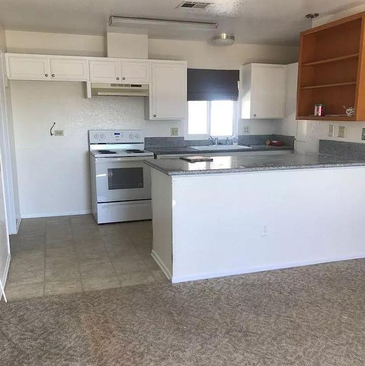 1st image of 23877 Ramona Ave
