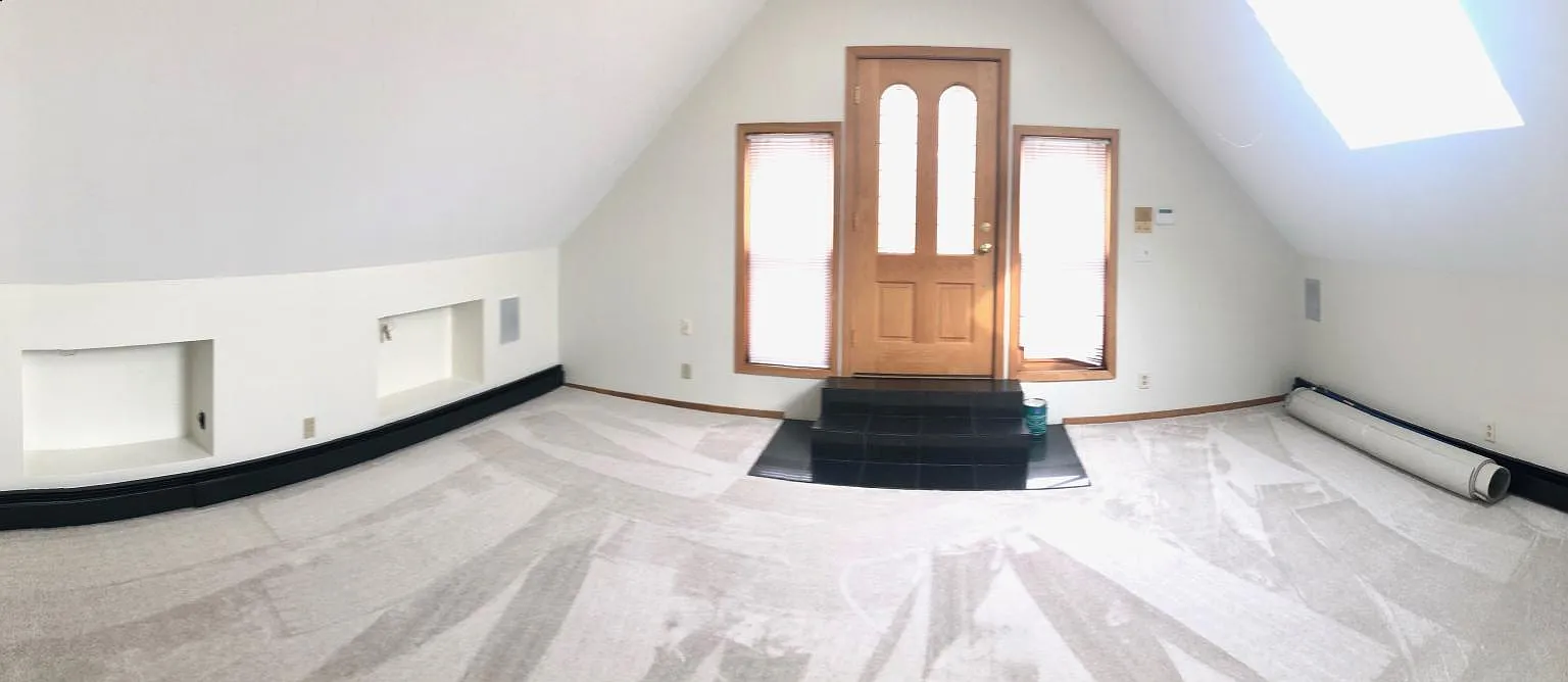 2 bed, 1000 sqft, $1,600 — Photo 4