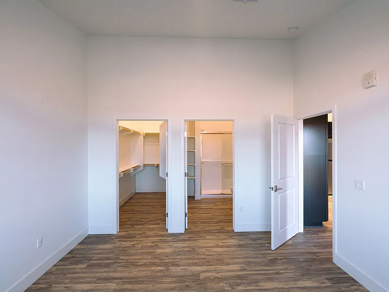 Vela Apartments — Photo 15