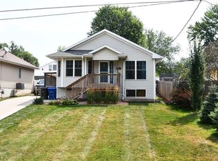 4305 SW 7th St, Des Moines, IA 50315
