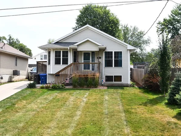 4305 SW 7th St, Des Moines, IA 50315