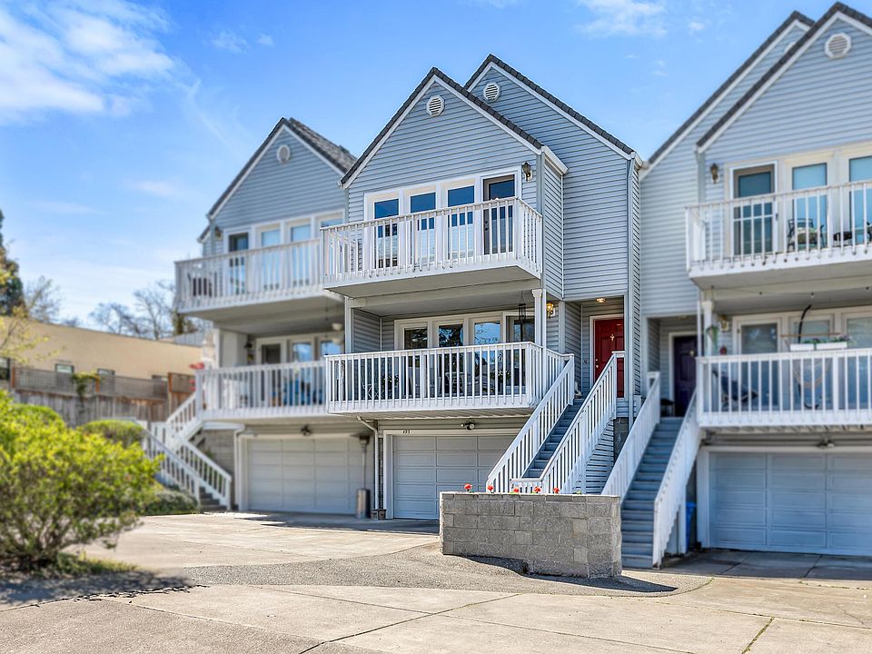 1st image of 493 Lori Ln