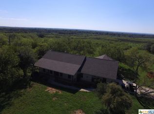 5719 Woelke Rd, Seguin, TX 78155