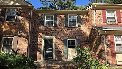 389 Circuit Ln #B Photo 1