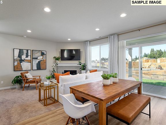 4th image of 2803 NE Claire Rd #207