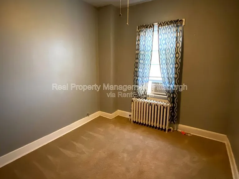 1808 Pioneer Ave — Photo 11