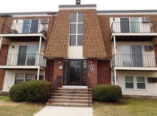 Damon Rd, Northampton, MA 01060