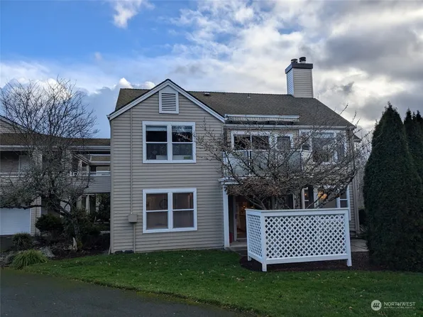4208 223rd Place SE, Issaquah, WA 98029