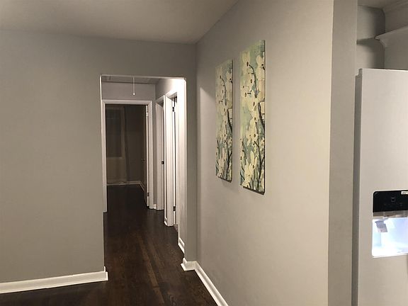 4th image of 102 Clifton St