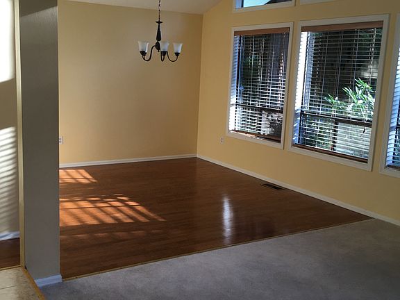 3rd image of 9106 170th Ave NE