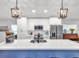 9886 NW 2nd St, Plantation, FL 33324