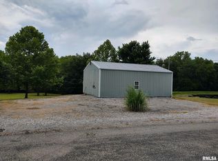 90 Old Home Rd, Golconda, IL 62938