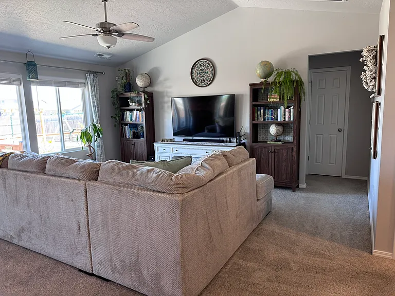 19576 Newhall Pl — Photo 16