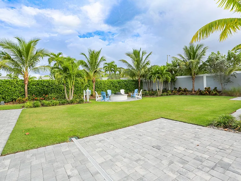 2626 Seychelles Cir #1405 — Photo 46