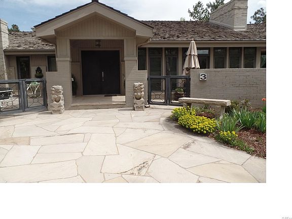 BEAUTIFUL PATIOS IN BOTH THE FRONT AND THE BACK OF THE HOUSE