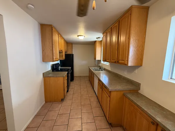 451 E Franklin Ave, Mesa, AZ 85204