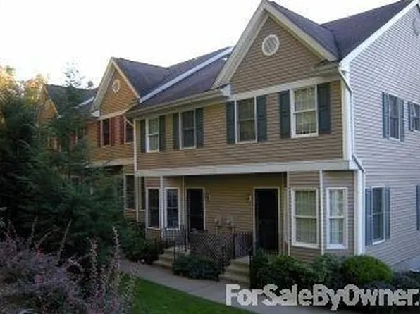 300-8 West St, Mount Kisco, NY 10549