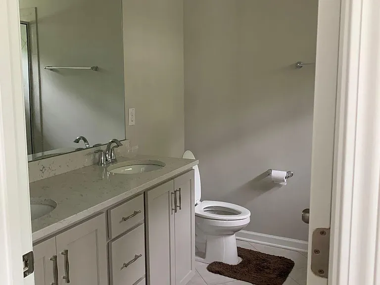 1121 Myers Point Dr — Photo 18