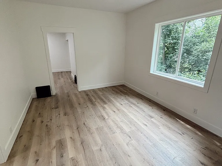 1726 SW Seabrook Ave — Photo 2