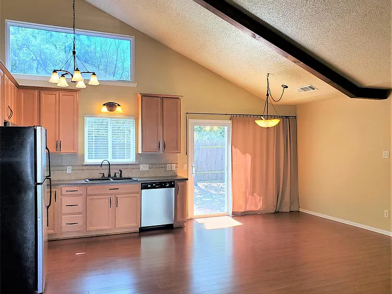 11905 Bell Ave #A — Photo 5