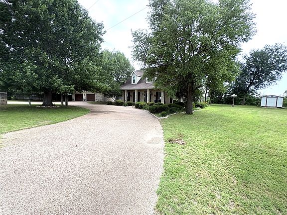 2nd image of 1170 Brazos Loop