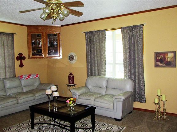 3rd image of 343 County Road 2650
