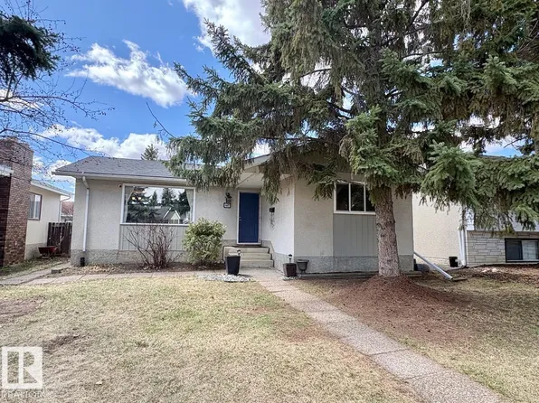 8607 35a Ave NW, Edmonton, AB T6K 0C3