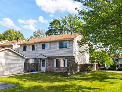 1 Woodsorrel Pl, Woodridge, IL, 60517