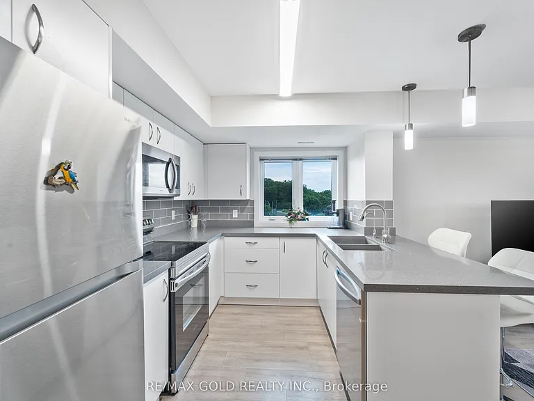370 Fisher Mills Rd #C33 — Photo 9