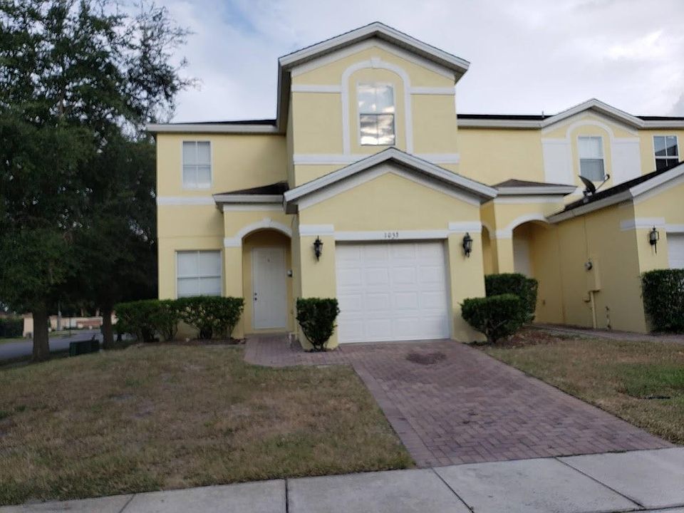 1st image of 1053 La Mirada Ct
