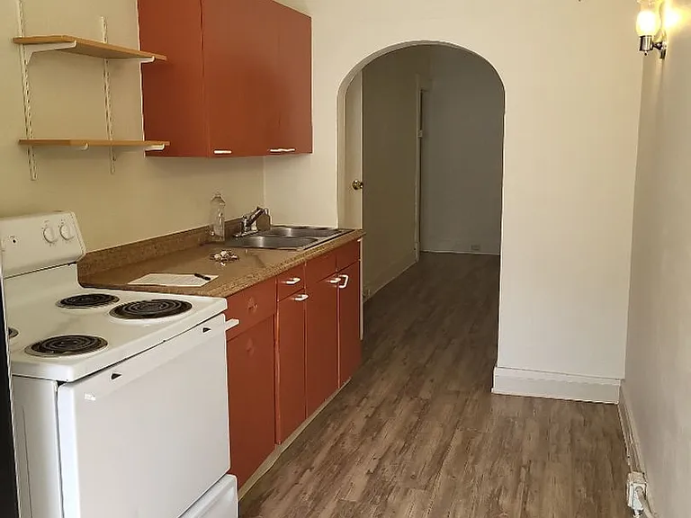462 Evans Ave #100 — Photo 3