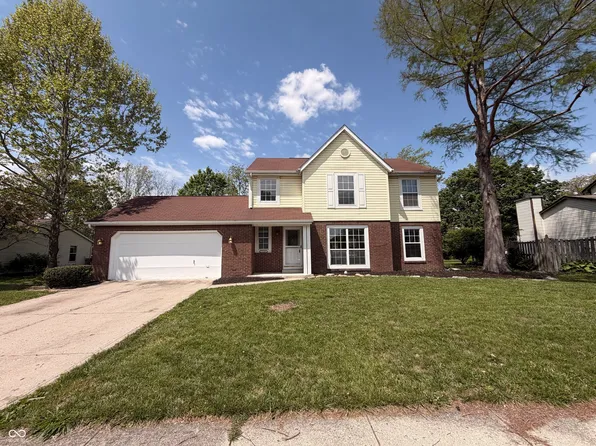 7656 Camberwood Dr, Indianapolis, IN 46268